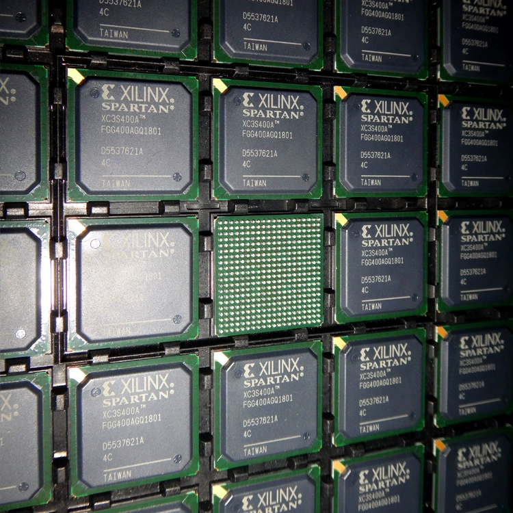 Подходящий для встроенного чипа Xilinx Sailing Si Sisi XC95144XV-5TQG100C