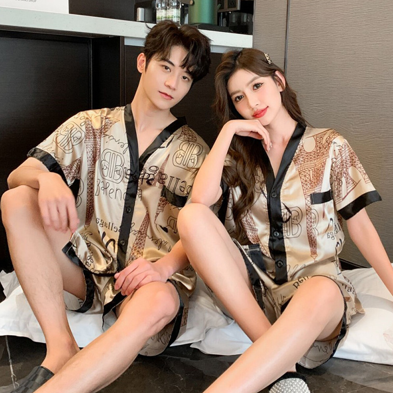2025 pareja de verano pijama de seda de hielo de mujer de manga corta seda de mil pajaros de cuello V hombre fábrica de ropa casera
