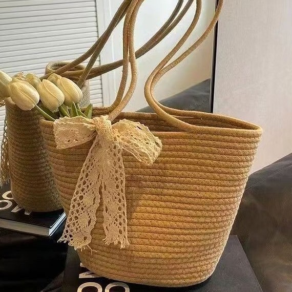 Straw Bag Large Capacity New Style Summer All-match Shoulder Seaside Holiday Travel Beach Tote Bag Woven Nordic Style Straw Bag Large Capacity New Style Summer All-match Shoulder Seaside Holiday Travel Beach Tote Bag Woven Nordic Style
