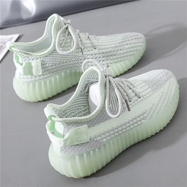 Summer comfortable footwear
