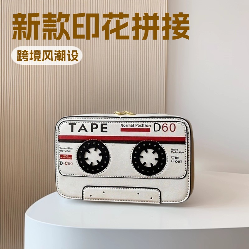 包包热销斜挎包女士小型迷你复古录音机音响单肩手机背包撞色轻便