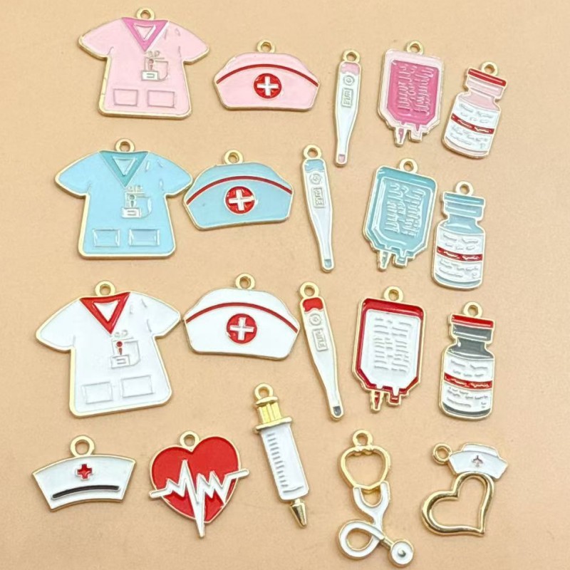 滴油卡通医疗粉/蓝色十字护士帽衣服工具吊坠DIY个性手链饰品配件