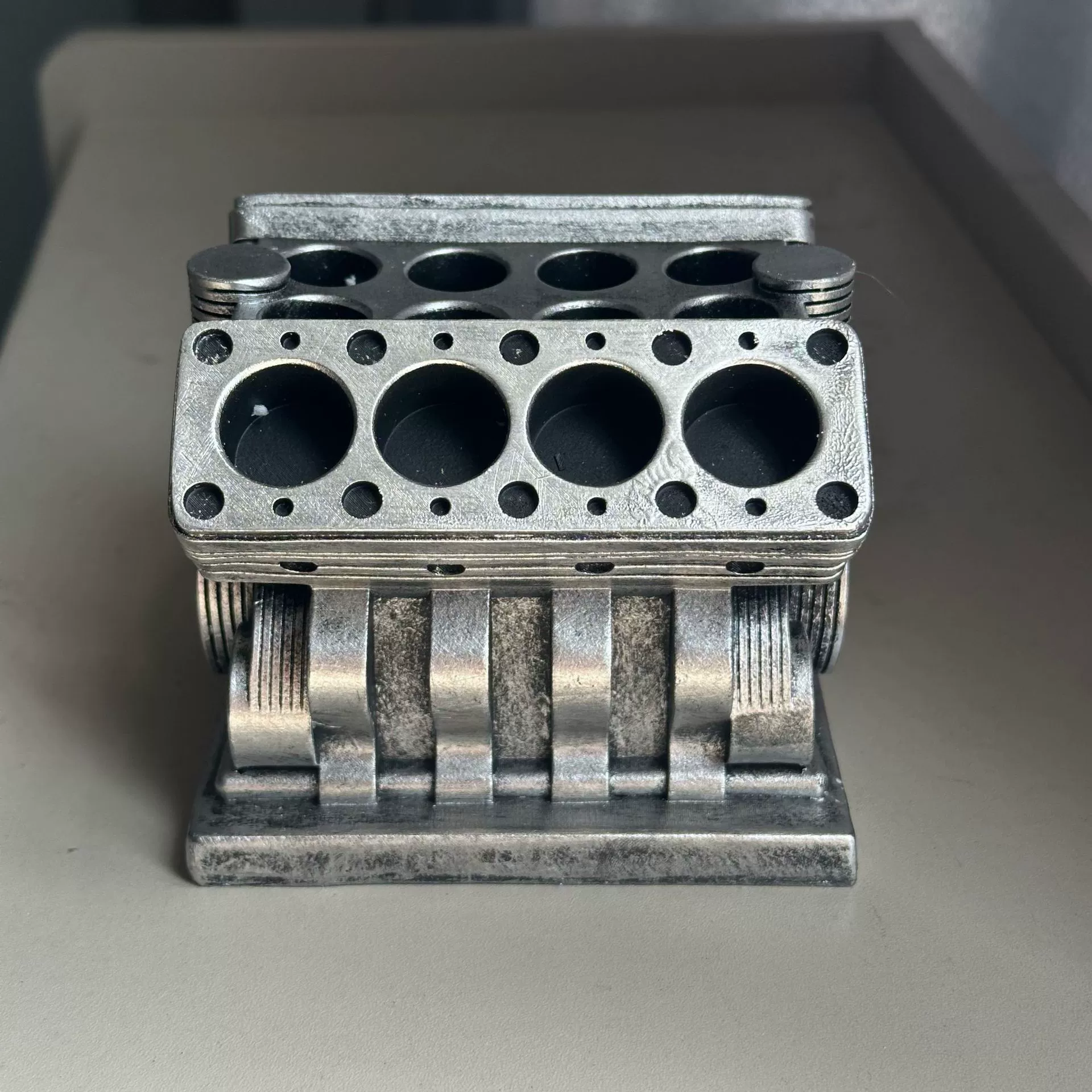 Новый кросс-бордер держатель ручки с двигателем V8, держатель ручки с двигателем V8
