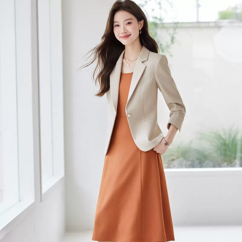 气质2025春秋新款杏色长袖西装外套配吊带连衣裙两件套OL通勤套装