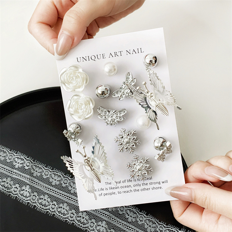 움직이는 나비 [메탈 14종 세트]에는 신발이 포함되어 있지 않습니다.