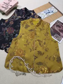 设计玫瑰蝴蝶马甲秋款设计气质百搭新中式国风复古
