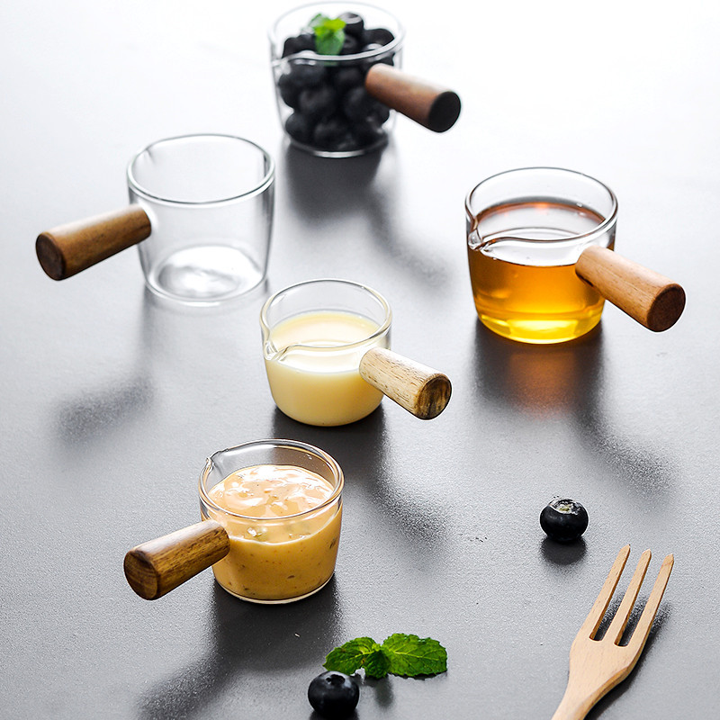 Side Wooden Handle Transparent Glass Small Milk Cup High Borosilicate Glass Mini Small Milk Jug Western Food Juice Bucket With Handle Dipping Saucer