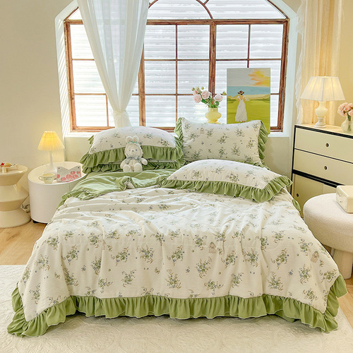 Summer floral edge item summer cool quilt set four pieces air conditioning quilt summer quilt blanket full set one set four pieces spring and autumn quilt core