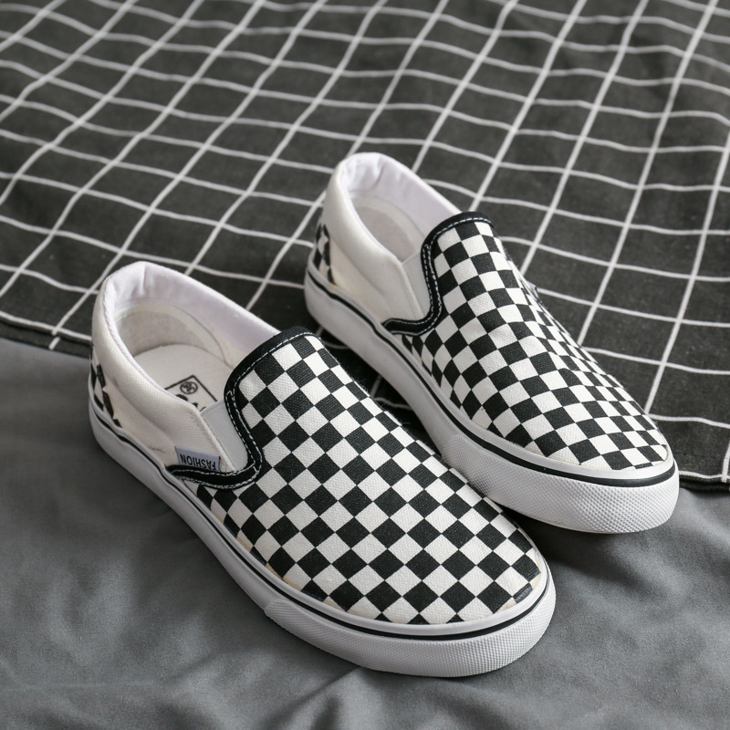 Korean version of the trend a foot lazy shoes men's spring new ulzzang black and white plaid canvas shoes couple shoes shoes