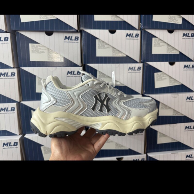 莆田純正 MLB サイバーダッドシューズ新しい男性と女性のカップルカジュアル厚底レトロカジュアル身長増加スポーツシューズ|undefined