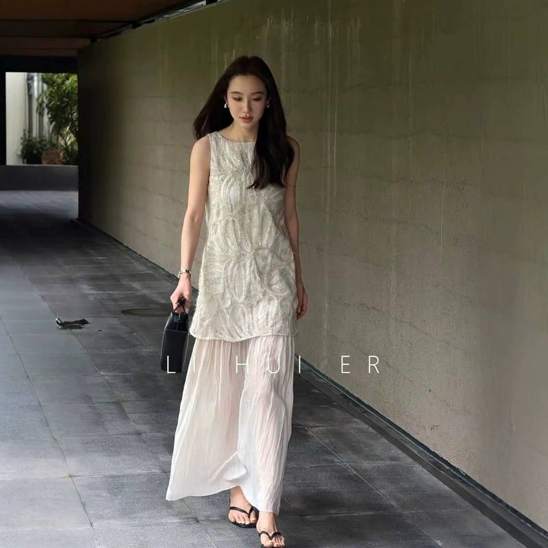 Lihuier Li Huier Southern French Garden Summer Oatmeal Heavy Embroidery Dress Round Neck Loose Tank Dress for Women