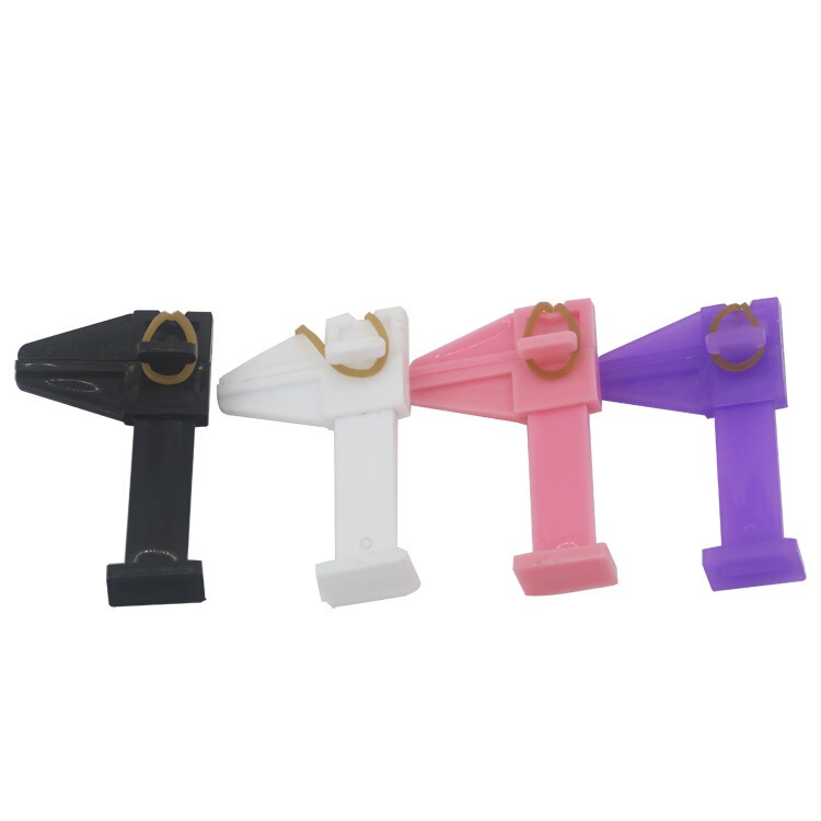 New Manicure Tools, Nail Polish, Nail Polish Glue Holder, Positioning Clip, Plastic Locator, Shipped Randomly New Manicure Tools, Nail Polish, Nail Polish Glue Holder, Positioning Clip, Plastic Locator, Shipped Randomly