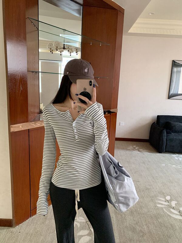 韩系辣妹风粉色半开领长袖t恤女装秋季小众修身内搭正肩打底上衣|undefined