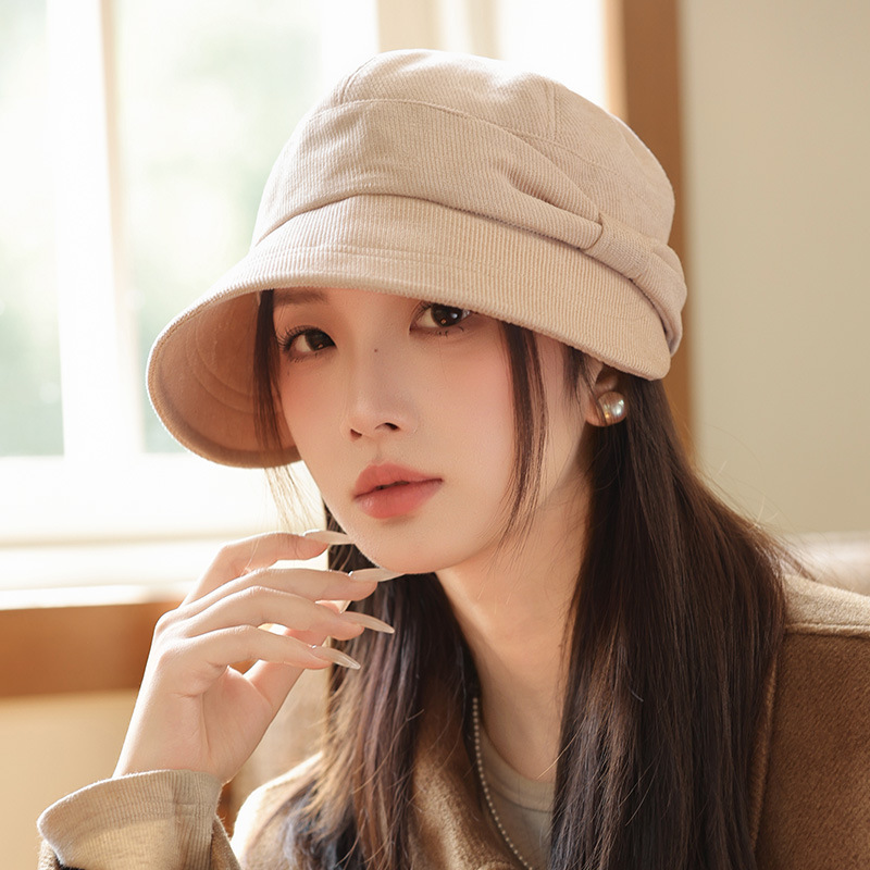 日本製の女性用秋冬帽子、ファッショナブルで多用途な盆地帽子、韓国風の暖かいひさし付きキャップ、大きなつば、顔が見える小さな乗馬帽子|undefined