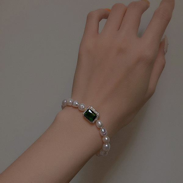 South Korean necklace from pearl
