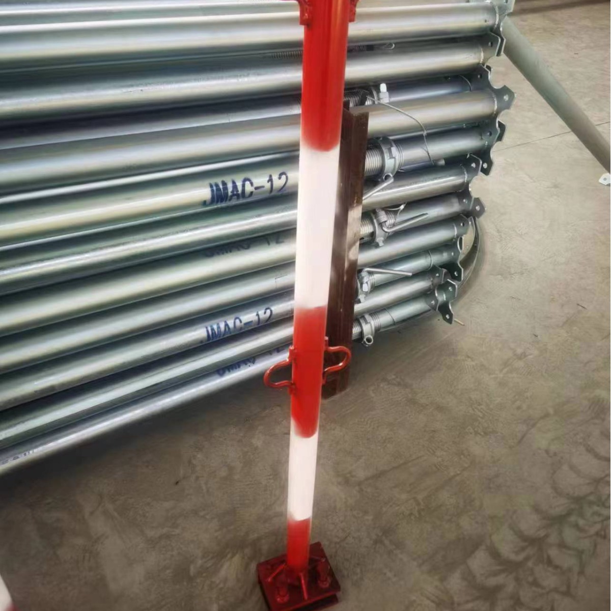 厂家供应钢结构生命线支架 钢结构安全绳支架 钢结构安全立杆