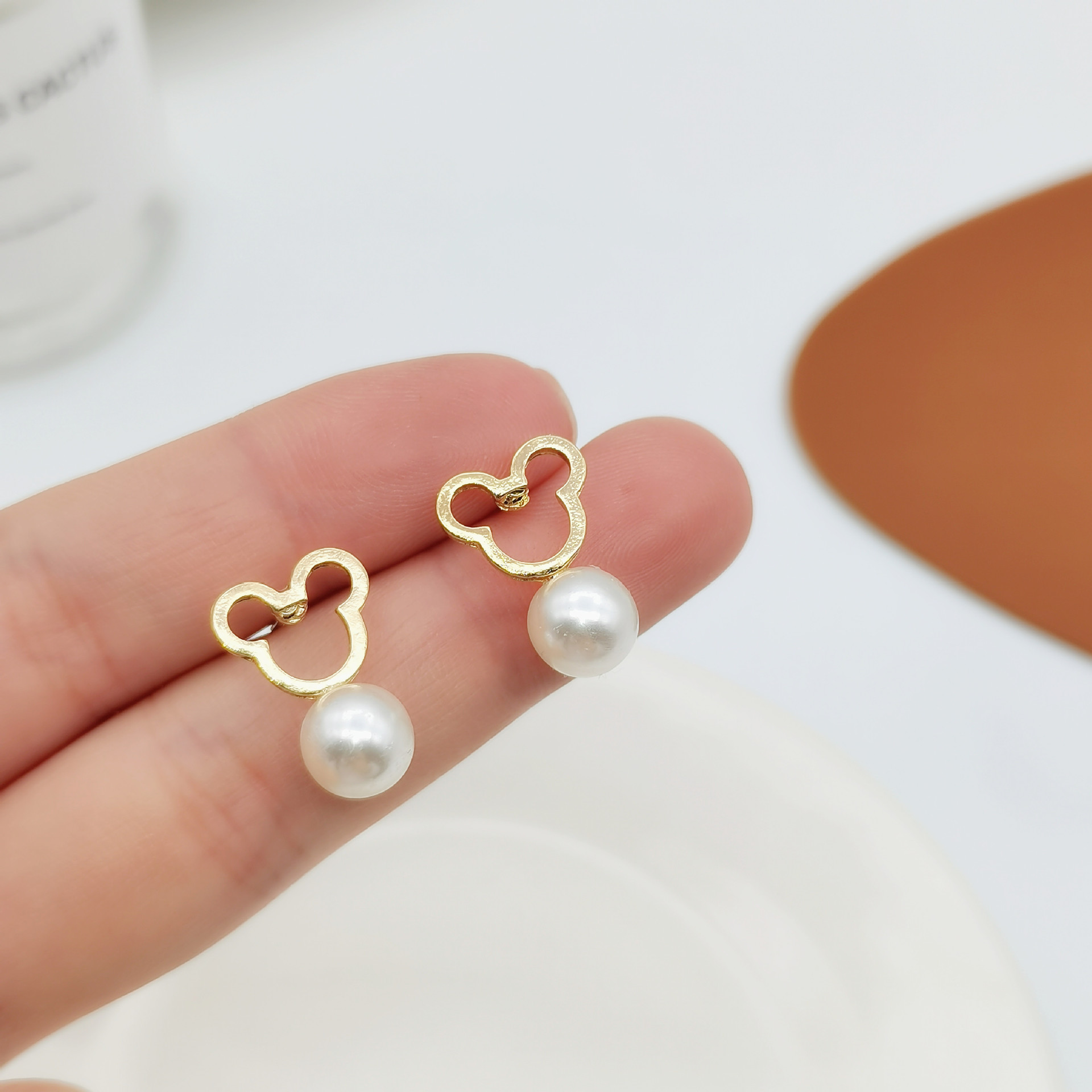 Simple Style Heart Shape Flower Resin Inlay Artificial Pearls Rhinestones Drop Earrings 1 Pair display picture 11