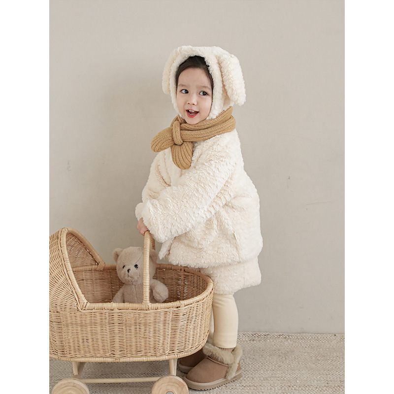 Qiu Duomeng Girl Rabbit Ear Fake Two Piece Set 2023 Spring and Autumn New Children's Plush Warm Plush Coat and Pants