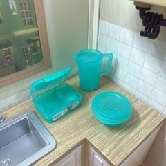 正規品の家庭の子供の家のミニチュアの部品の台所のシーンの置物のミニ新鮮な箱の卵
