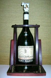 ���Ʊ��־�����Bollinger�Ƽܰ��m����ķ܎��Ԋ�����ʿ��չʾ��