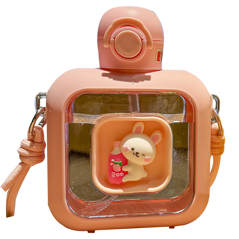 Bailiyou Niedlicher Mädchen-Trinkbecher mit großem Fassungsvermögen, Umhängetasche und Strohhalm, tragbar, mit Cartoon-Motiv, aus hochwertigem Kunststoff, 700 ml_voghion.com