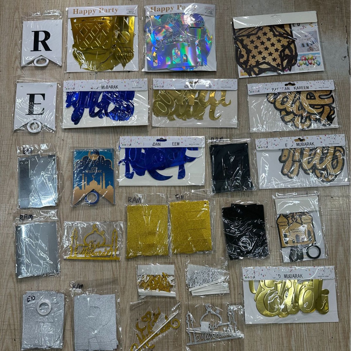 Cross-border 2025 New Zhai Middle East Festival Decoration Moon Stars Letters Open Festival Flag Banner Party Arrangement