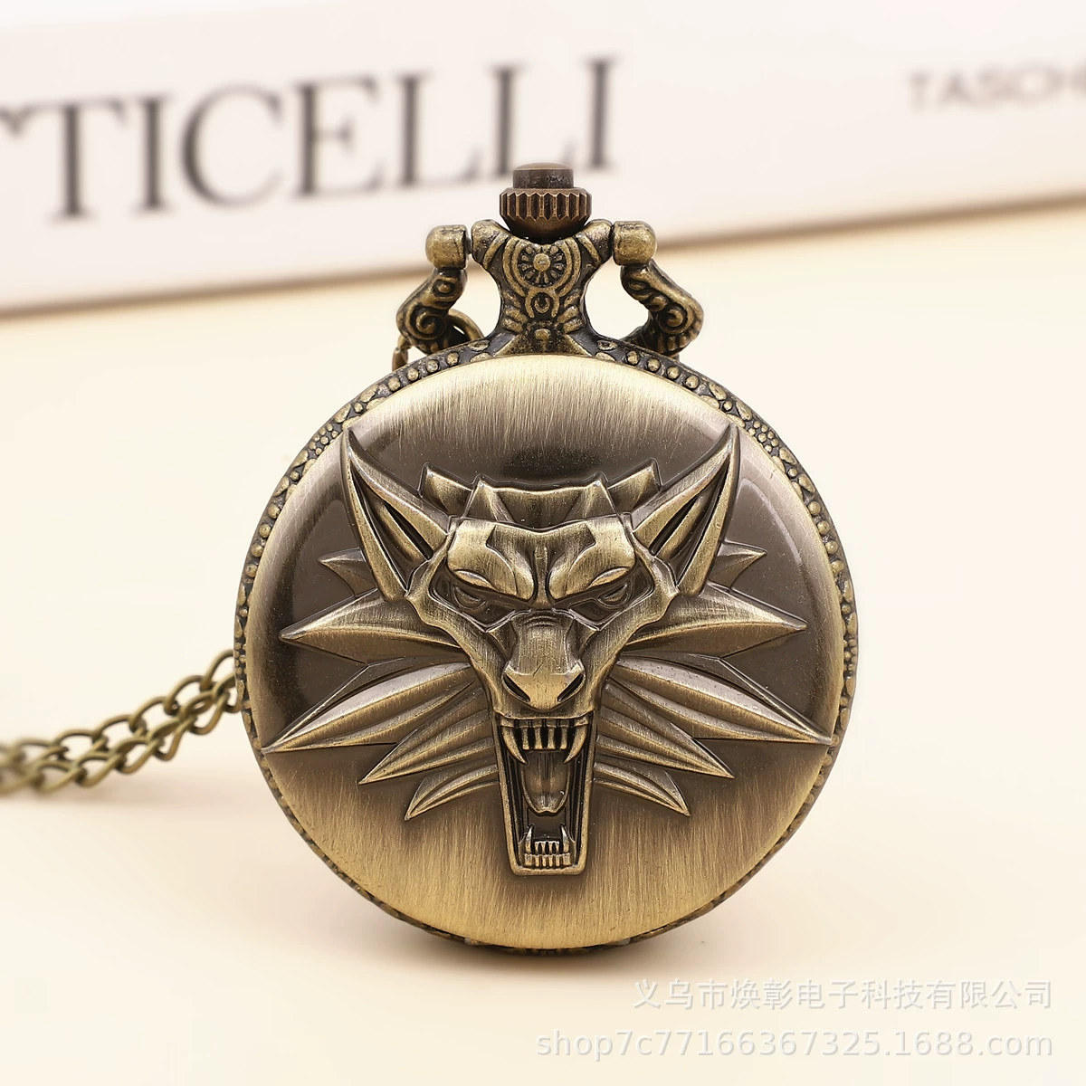 Necklace, classic quartz retro pocket watch for elderly, wholesale, nostalgia