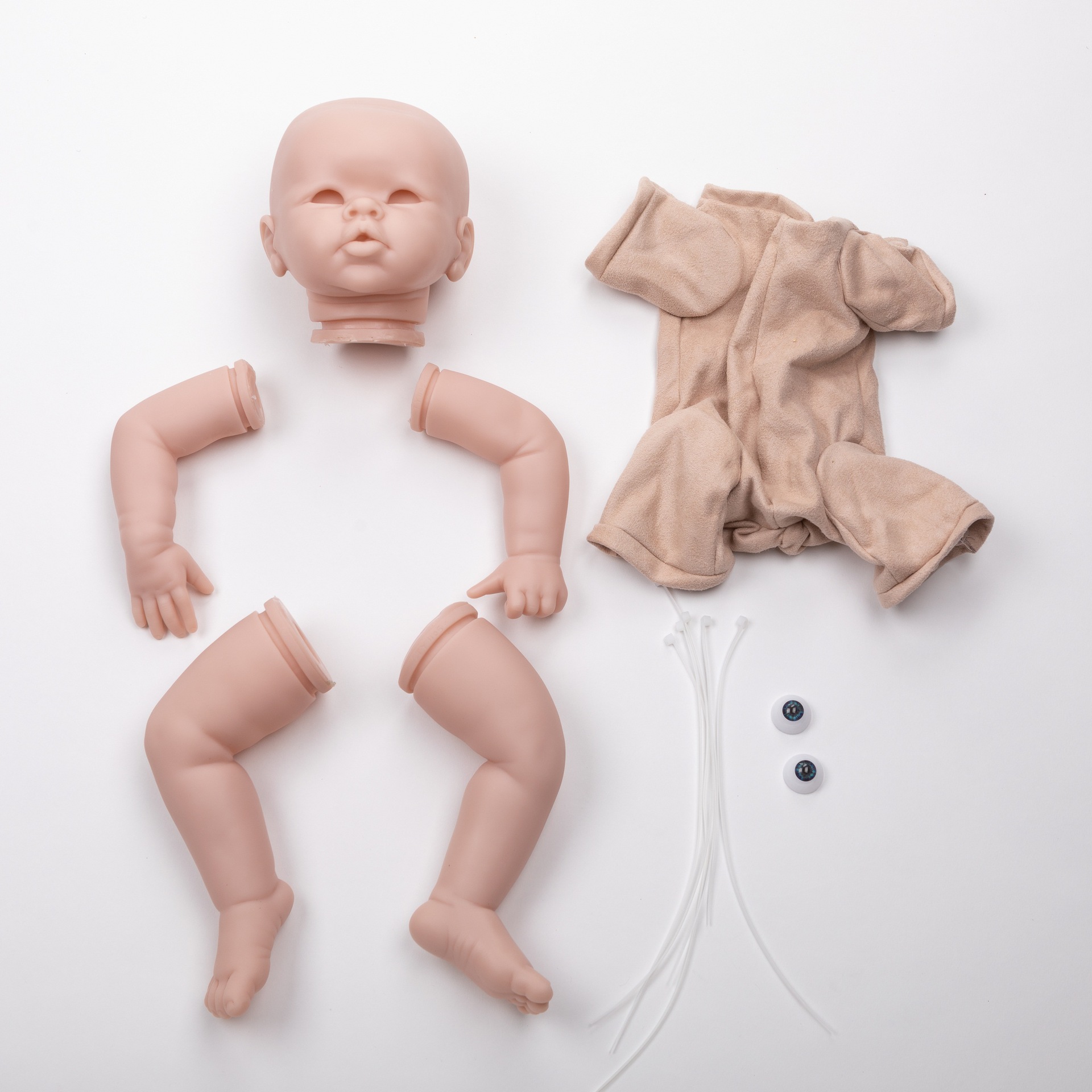 Una variedad de simulación bebé renacido muñeca molde de Harlow de abril de suministro transfronterizo
