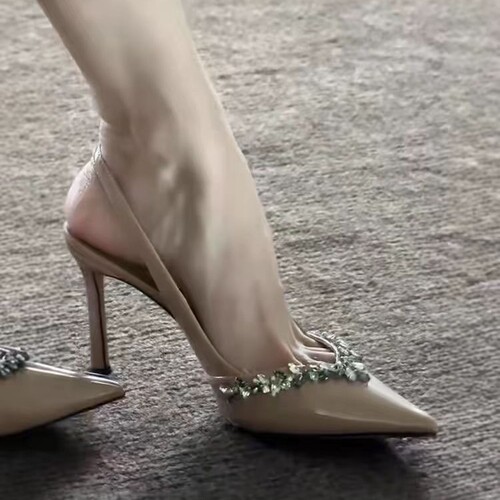 Everyday Casual Rhinestone Sandals for Women: Chanel-style High Heels, French-style Stiletto Heels with Pointed Toes, Nude-colored Ladies' Shoes
