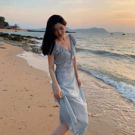 法式连衣裙女夏季新款感超好看桔梗风碎花仙女长裙子收腰显瘦