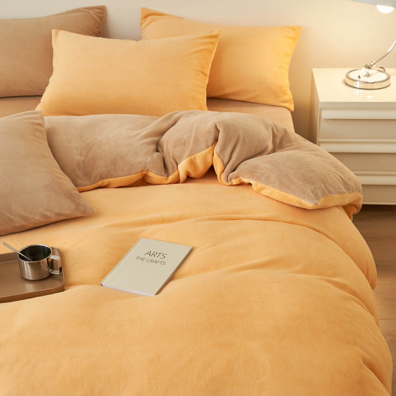 Simple engrosado leche de lana de cuatro piezas invierno cálido edredón cubierta sábanas de lana de coral de cuatro piezas leche de lana de cama gazza