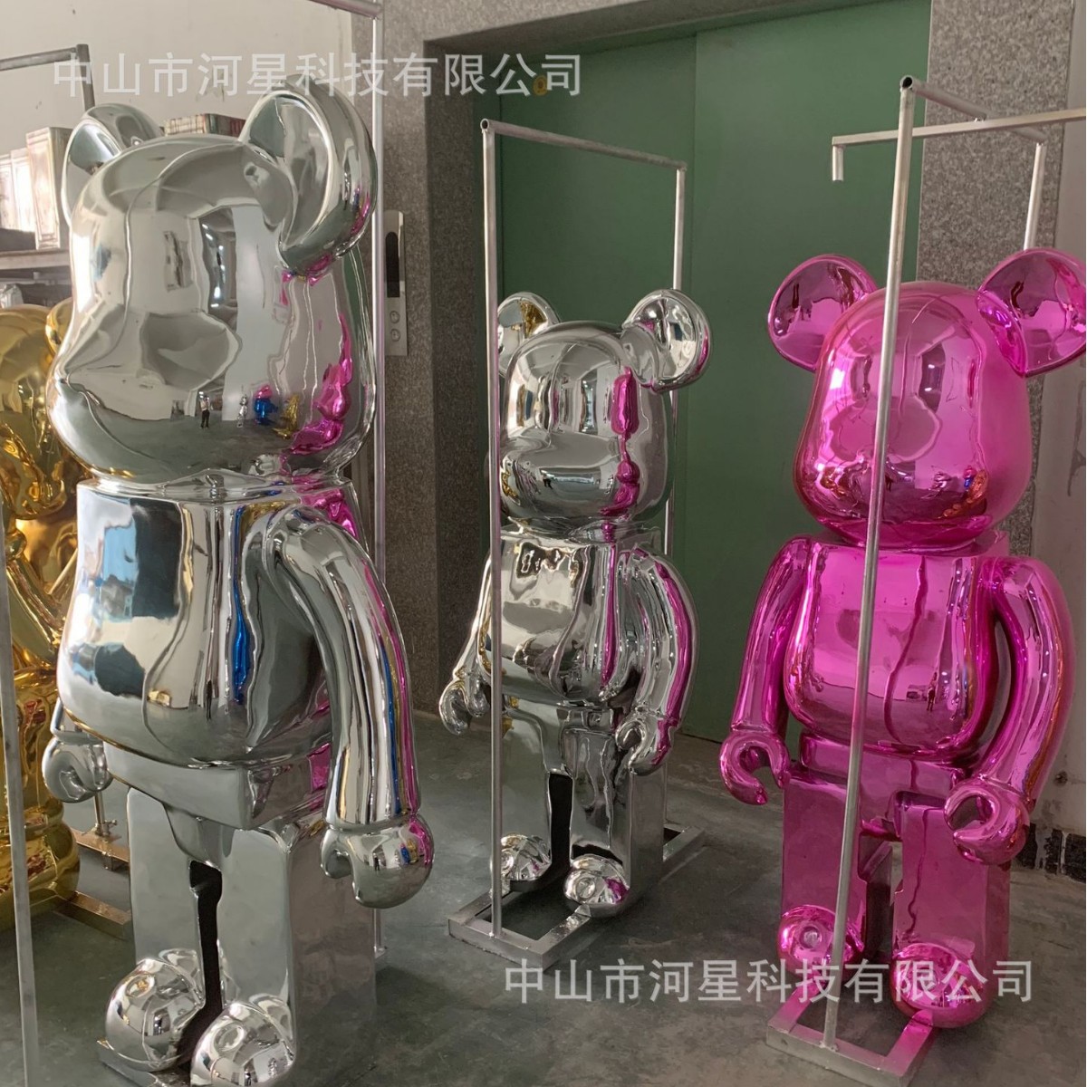 실버 폭력적인 곰 135H