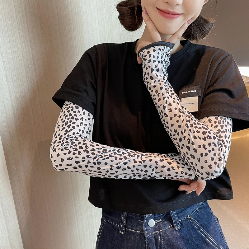 O1CN01x2AgRc1xiW45t1dcI_!!2206