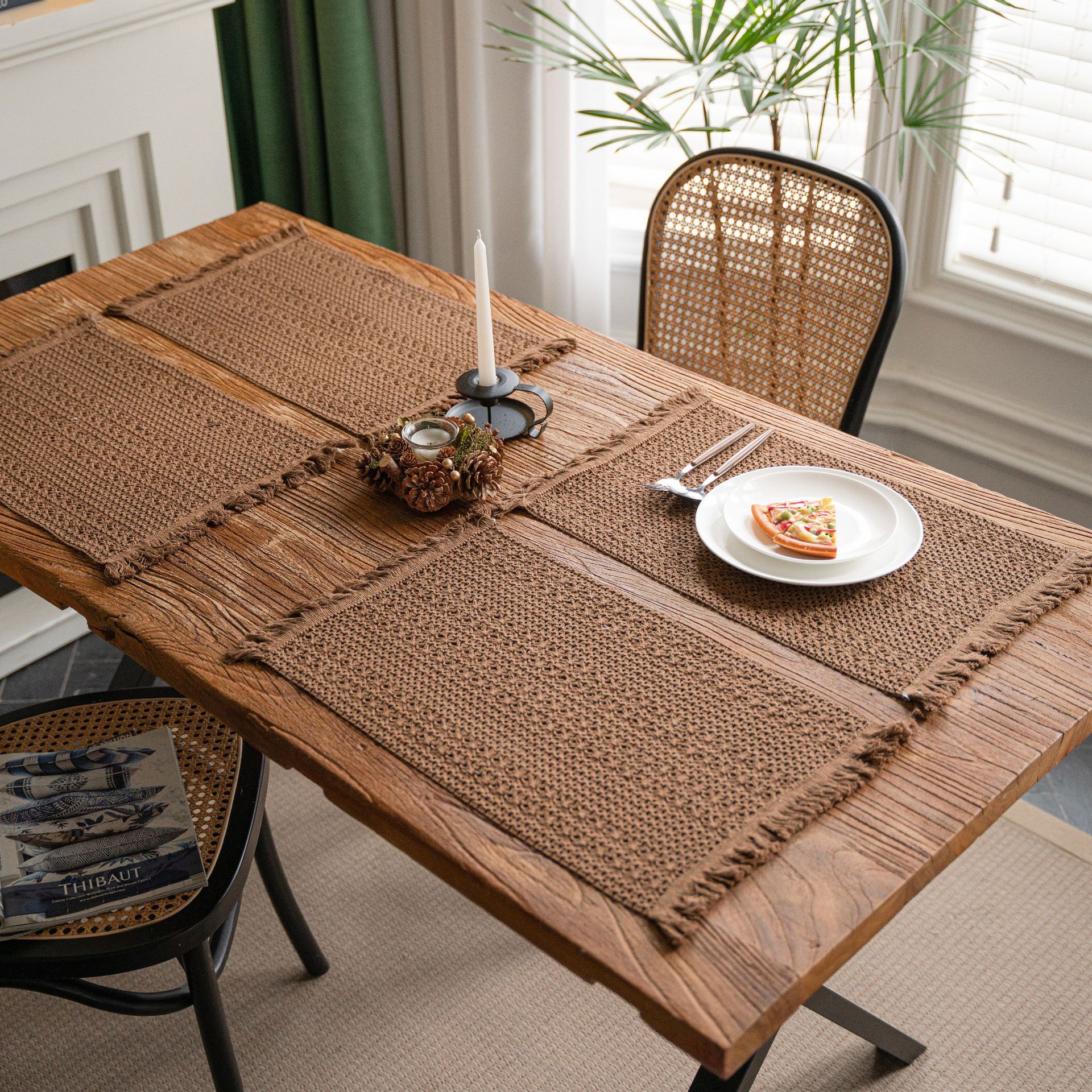 Yi qiyun cuerda de cáñamo placemat vacaciones vajilla estera tejida color a juego rayas borla tazón estera suministro directo de fábrica