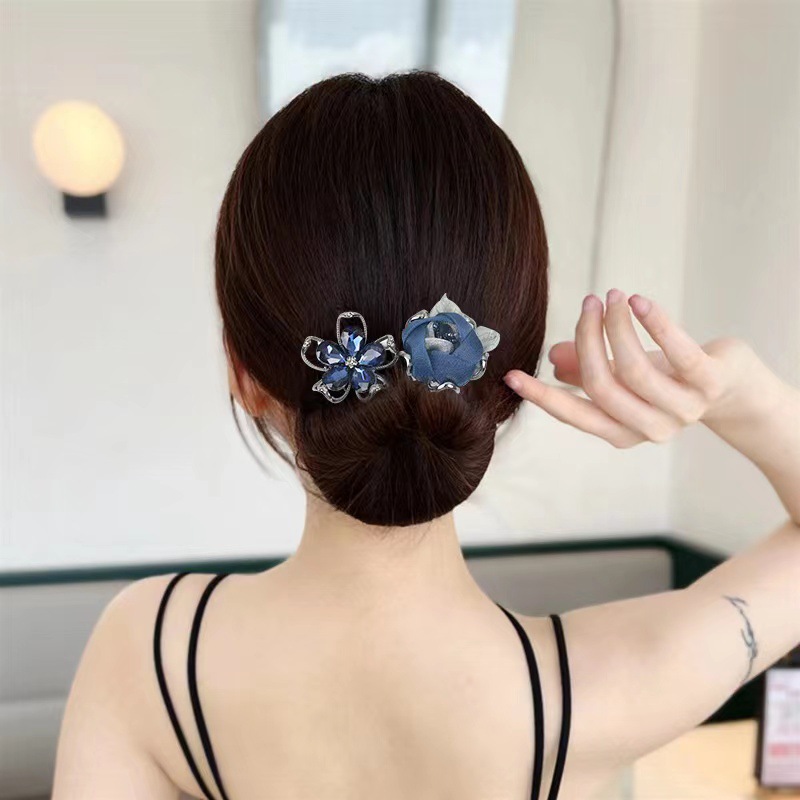 Platino Siya accesorios para el cabello mariposa elegante flor torcedura clip Camelia rizador de pelo Placa de cola de pescado palo de pelo perezoso esencial