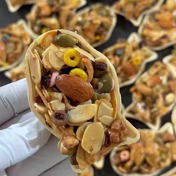 焦糖糯米鱼杏仁酥坚果小鱼型独立包装薄脆饼干开袋即食家庭分享装