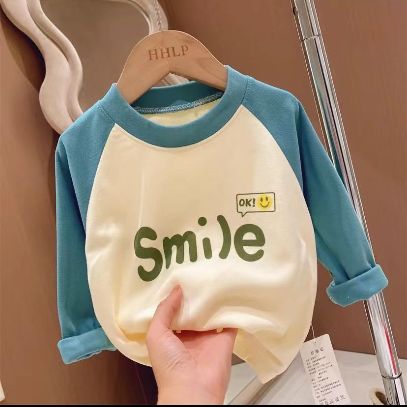 Nuevos niños de fondo camisa de manga larga cálido pequeño y mediano niños y niñas Single Top Primavera y Otoño Invierno pullover ropa de otoño ropa para niños