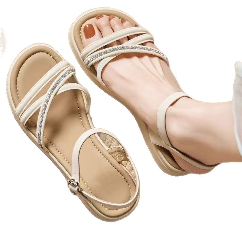 Sandalias de suela gruesa para mujeres verano 2026 nuevo estilo con talón de diamante con muffin de suela suave de hadas zapatos de tacón alto