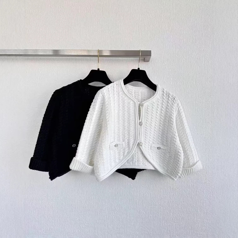 25 Round-Neck Long-Sleeve Knitted Cardigan Coarse Wool Top Shenzhen Nanyou High-Quality Version Real Photos Inspection Label Verification 25 Round-Neck Long-Sleeve Knitted Cardigan Coarse Wool Top Shenzhen Nanyou High-Quality Version Real Photos Inspection Label Verification