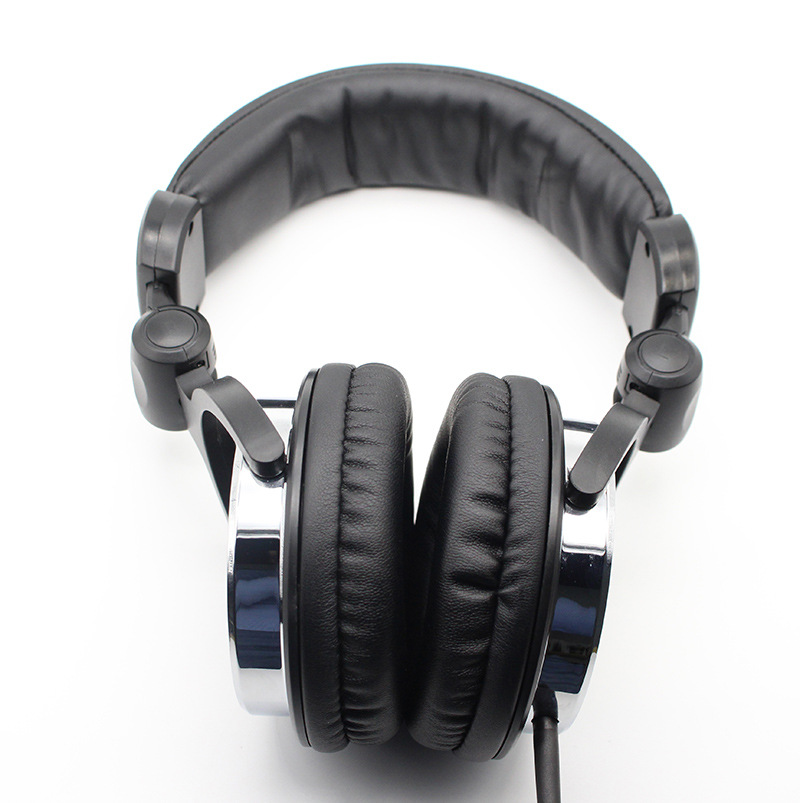 Folding Head-mounted Wired Ear Recording Subwoofer DJ Anchor Live K Song Black Video Monitor Headset