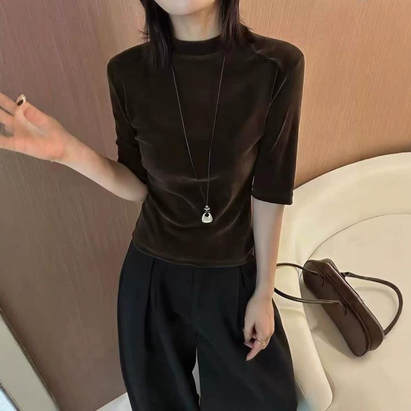 2026 Autumn New Korean Style Elegant Round Neck Flocked Half-Sleeve T-Shirt for Women, Slim Fit Short Top