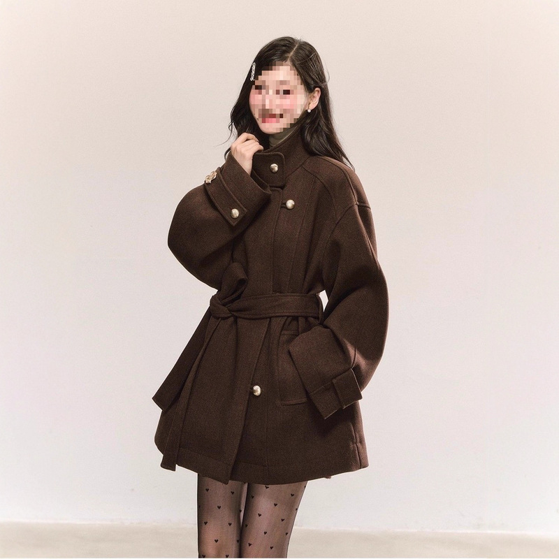 2025 Retro High-End Stand-Up Collar Woolen Outwear Autumn and Winter New Style Lace-Up Waist Slimming Look Elegant Brown Outwear