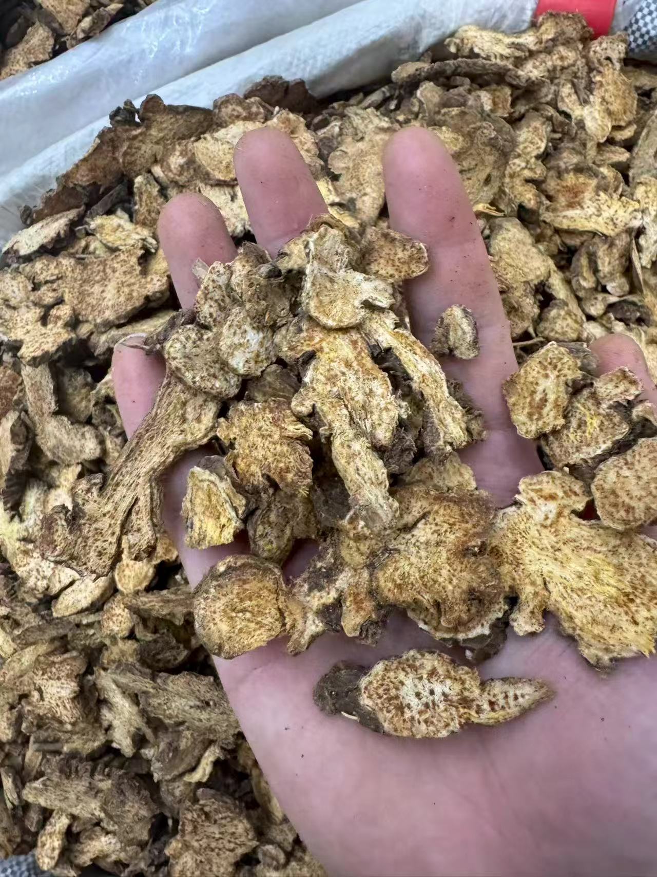 Cang Zhu Atractylodes Rhizome Slices 1000g Dried Chinese Herb for Decoction and Powder in use