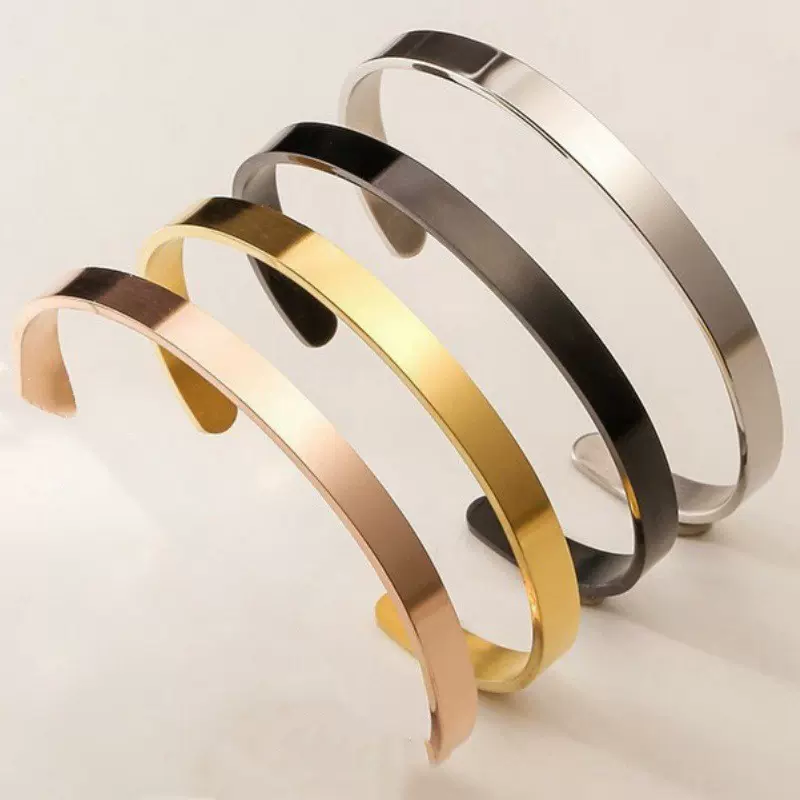 跨境爆款欧美简约百搭不锈钢心形开口手镯饰品厂家刻字男女