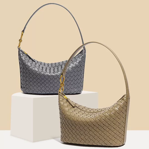 Cross-border Hot Retro Underarm Women's Bag Hand-woven Crossbody Bag Shoulder Butterfly Buckle Dumpling Bag Hand Lunch Box Bag