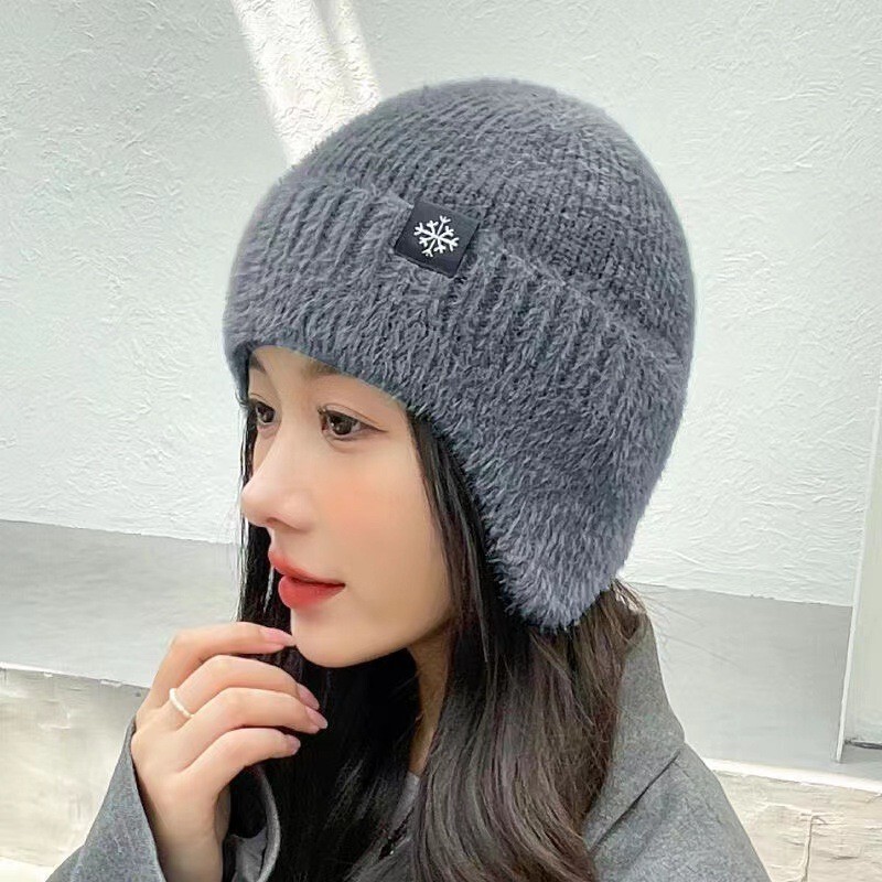 Ins韓国版秋冬新作雪花標女性ニット帽学生日本シンプルベルベット保温毛糸帽耳保護|undefined