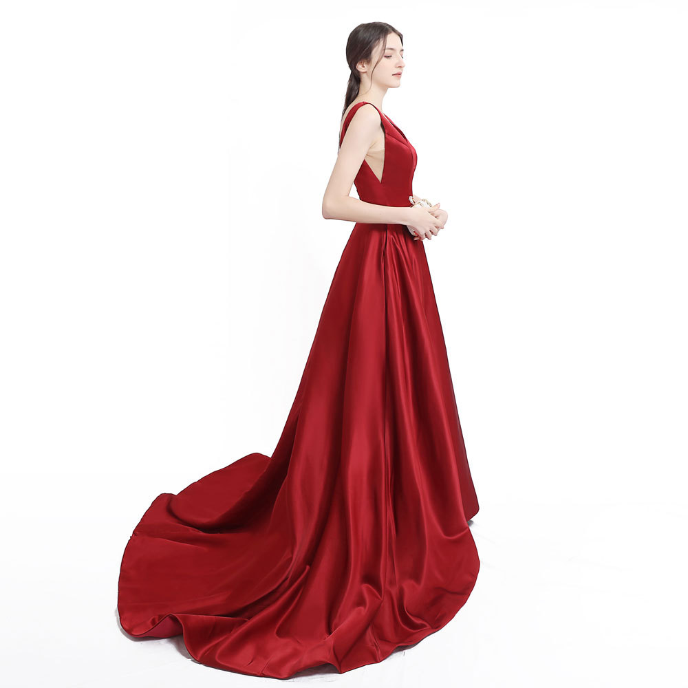El comercio exterior de Europa y América Amazon AliExpress deseo vestido de noche de las mujeres sexy tubo superior con cuello en V doble hombro satén se puede personalizar