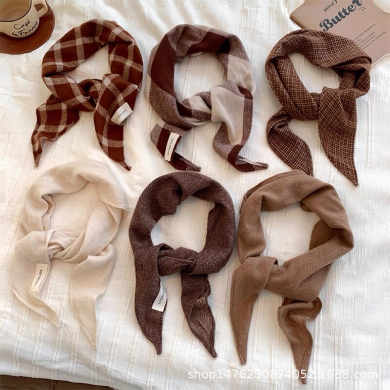Maillard Retro Plaid Soft Waxy Scarf Women's Autumn and Winter Warm Decorative Triangle Scarf High-End Neck Scarf Accessories