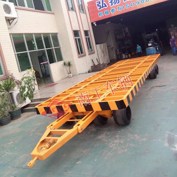 60吨重型平板全挂拖车   重型拖挂车南工制造