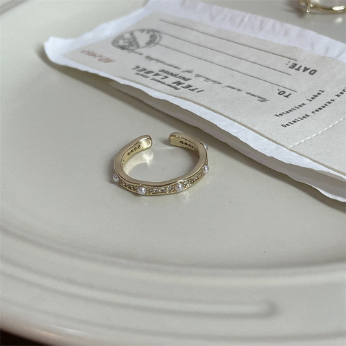 Flower, pearl, enamel and row of diamonds, girl's ring, butterfly decorative ring, female niche design, high-end exaggerated index finger